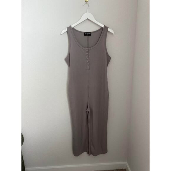 Kittenish Women’s Lemme Lounge Knit Jumpsuit Sz‎ S - Picture 2 of 6